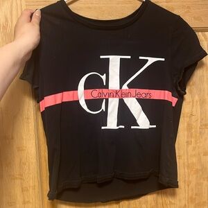 Calvin Klein Jeans crop top. Only worn once, size large. In great condition!!